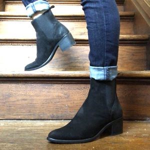 Dolce Vita Colbey Chelsea Boots